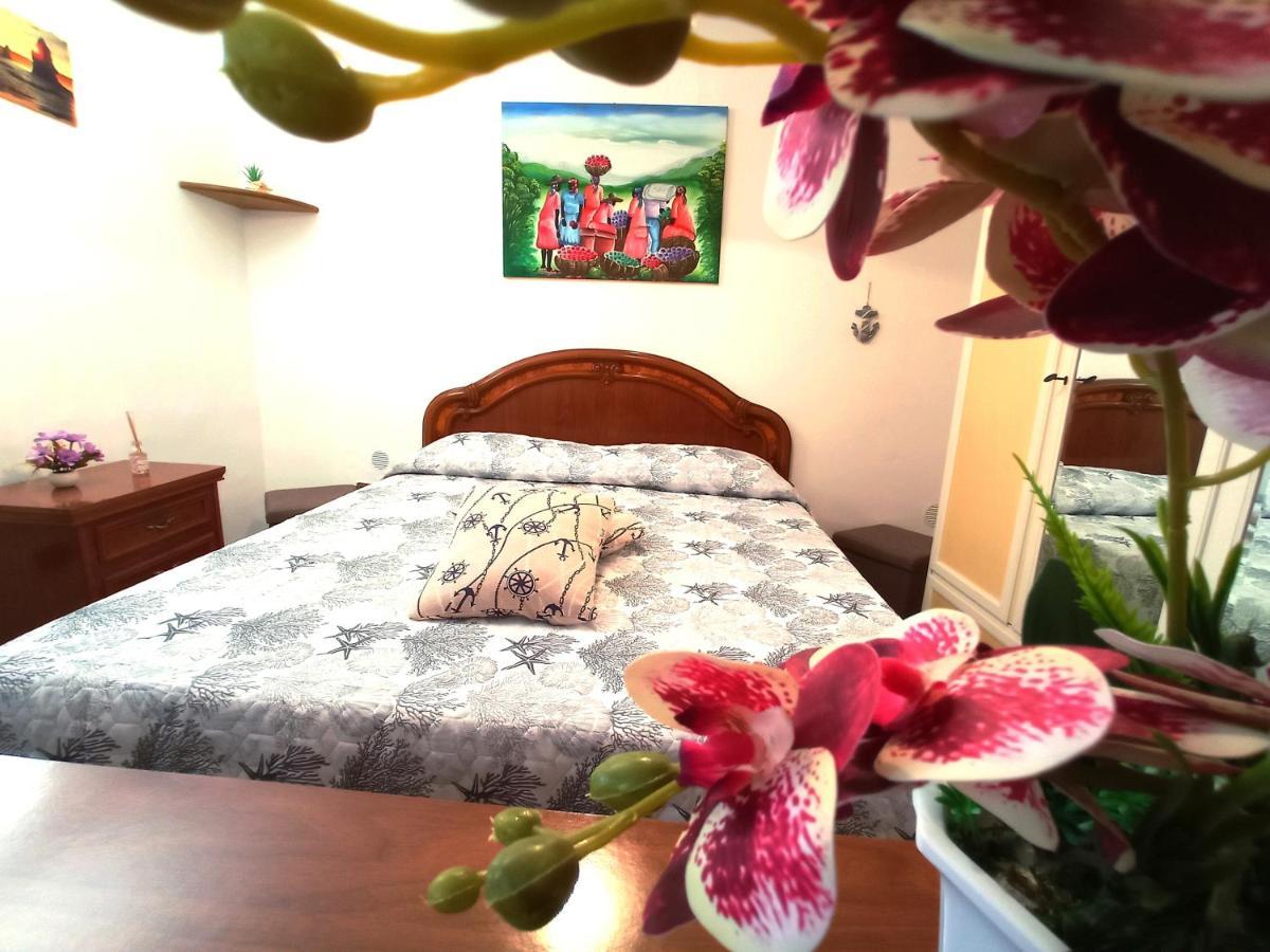 Sweet Dreams Villa Ponza Luaran gambar